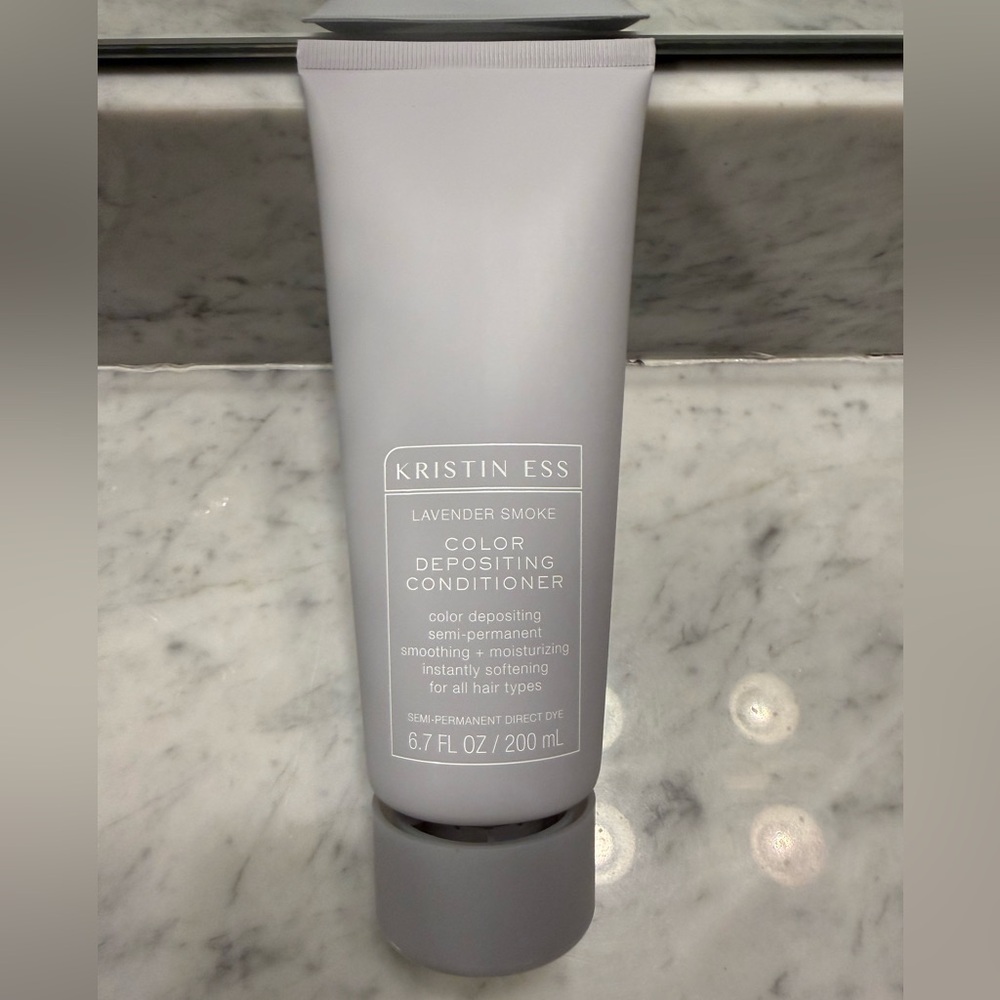 Kristin Ess Lavender Smoke Color Depositing Conditioner
